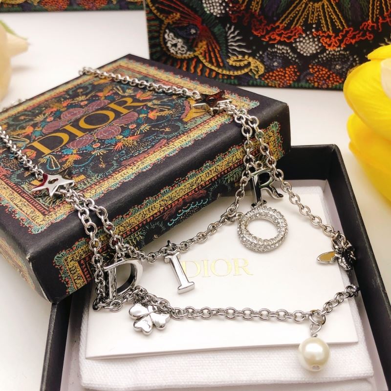 chr1st1an D10r necklaces